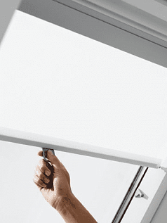 Купить Рулонная штора на крючках Velux RHL - изображение 1